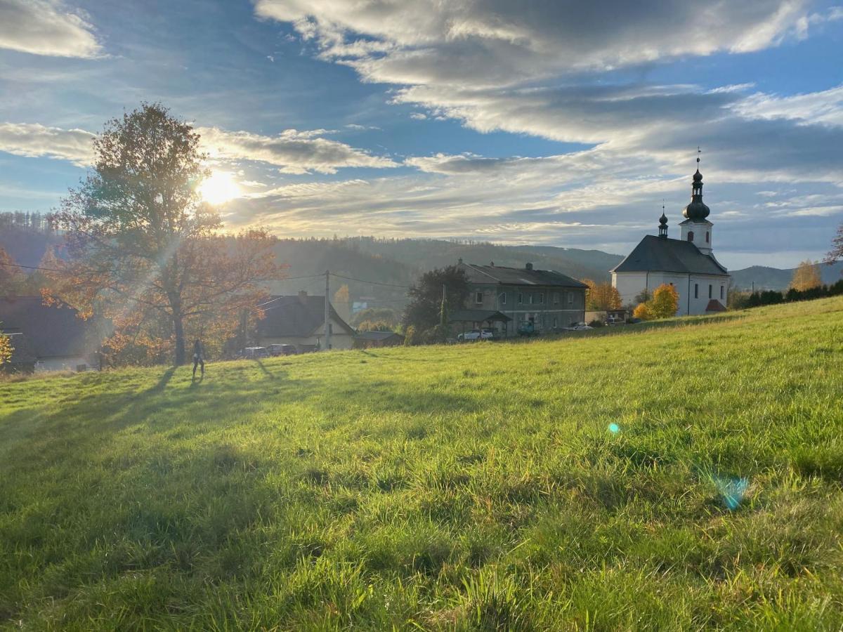 Apartman Karlovice Karlovice  Buitenkant foto